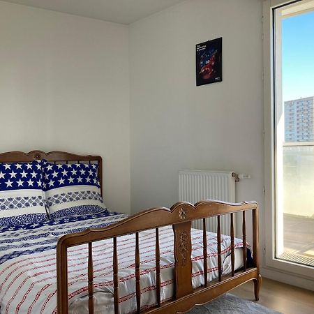 Appartement 87 M2 - 3 Chambres - 6 Personnes - Proche Paris - Parking Gratuit アニエール エクステリア 写真