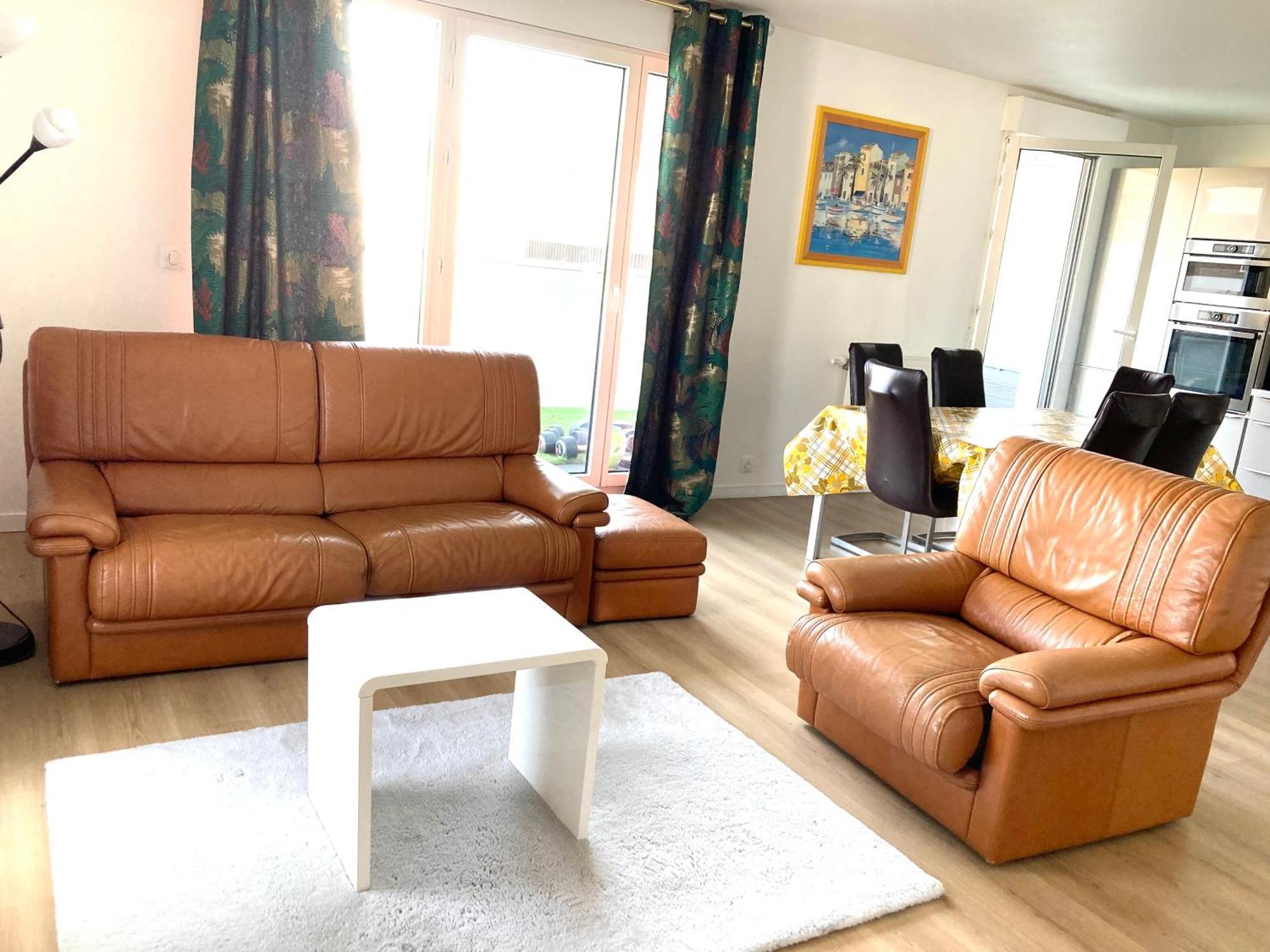 Appartement 87 M2 - 3 Chambres - 6 Personnes - Proche Paris - Parking Gratuit アニエール エクステリア 写真